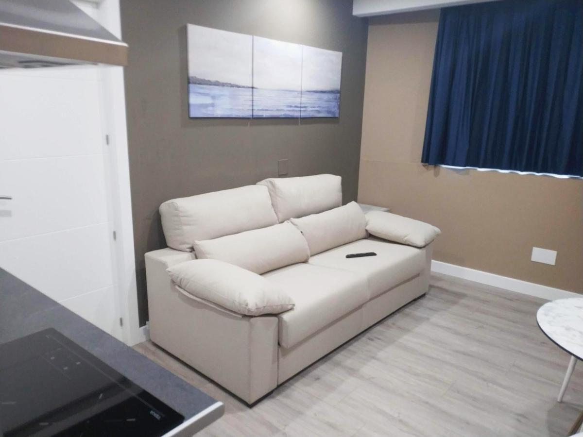 Apartamentos Hi Apartaments Santander 3000 มาลีอันโย ภายนอก รูปภาพ