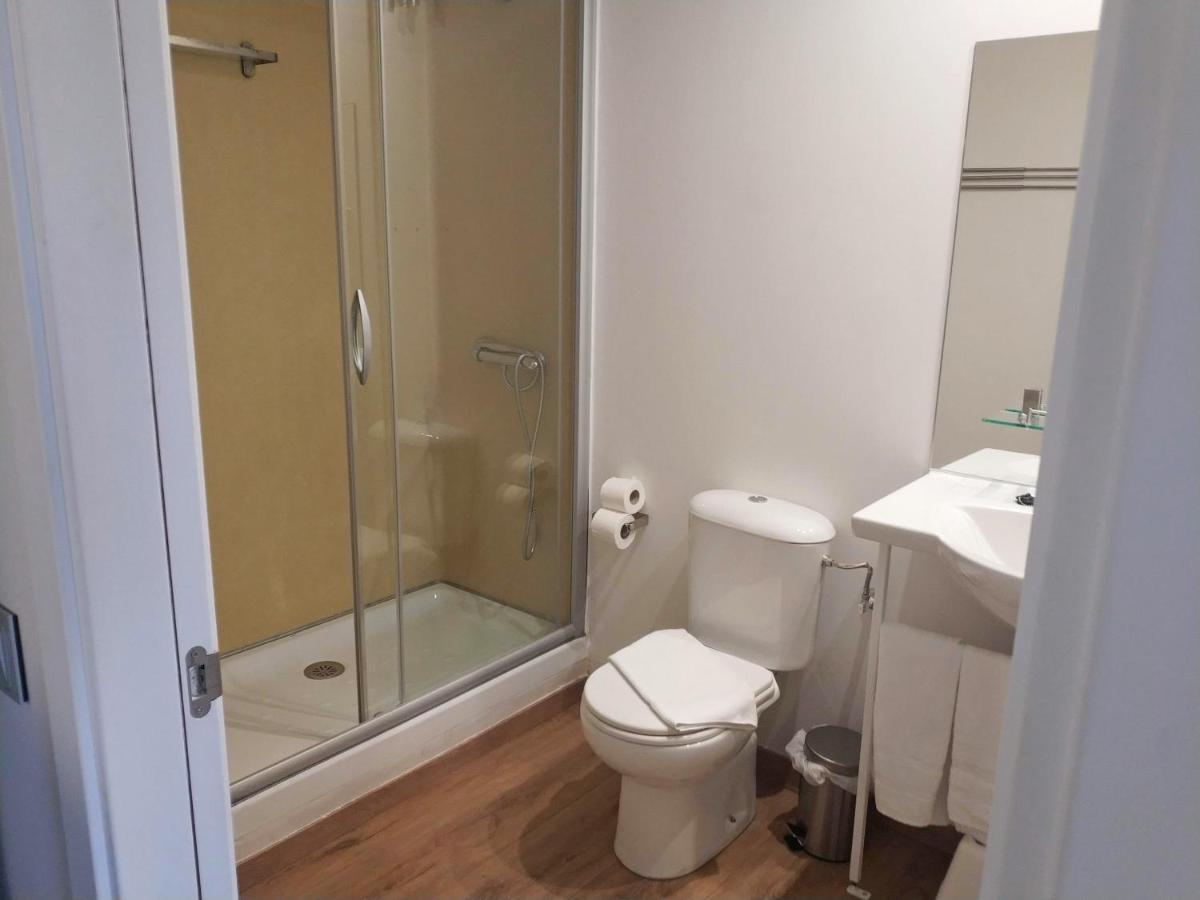 Apartamentos Hi Apartaments Santander 3000 มาลีอันโย ภายนอก รูปภาพ