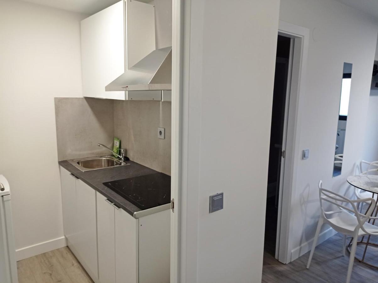 Apartamentos Hi Apartaments Santander 3000 มาลีอันโย ภายนอก รูปภาพ