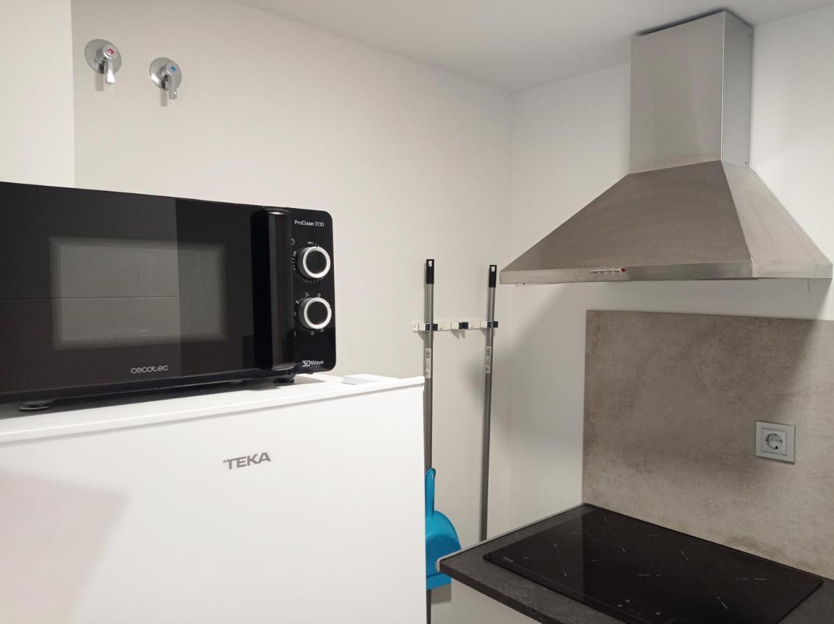 Apartamentos Hi Apartaments Santander 3000 มาลีอันโย ภายนอก รูปภาพ